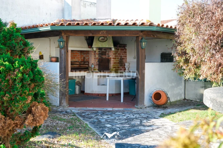 Moradia T5 para Venda em Midões Foto 39