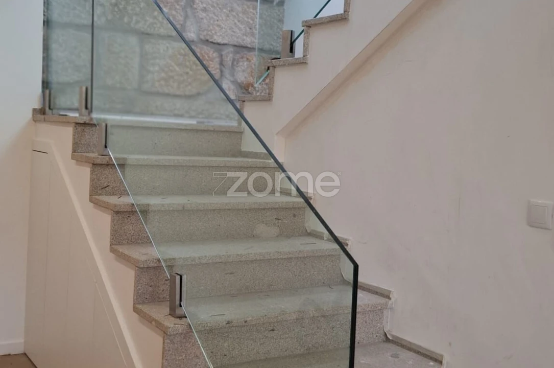 Moradia T3 para Venda em Ribeira Foto 17