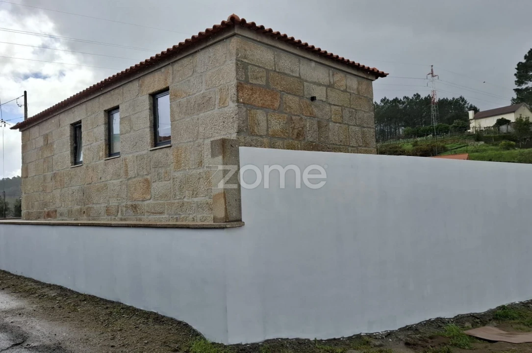 Moradia T3 para Venda em Ribeira Foto 5