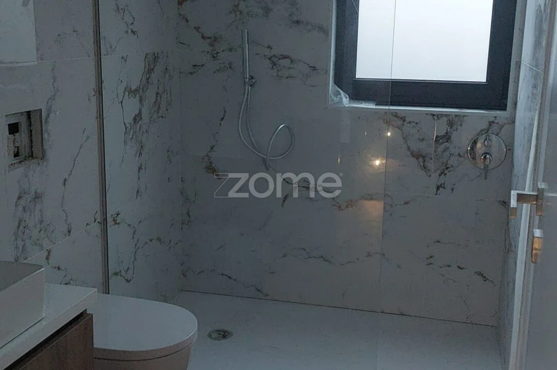 Moradia T3 para Venda em Ribeira Foto 18