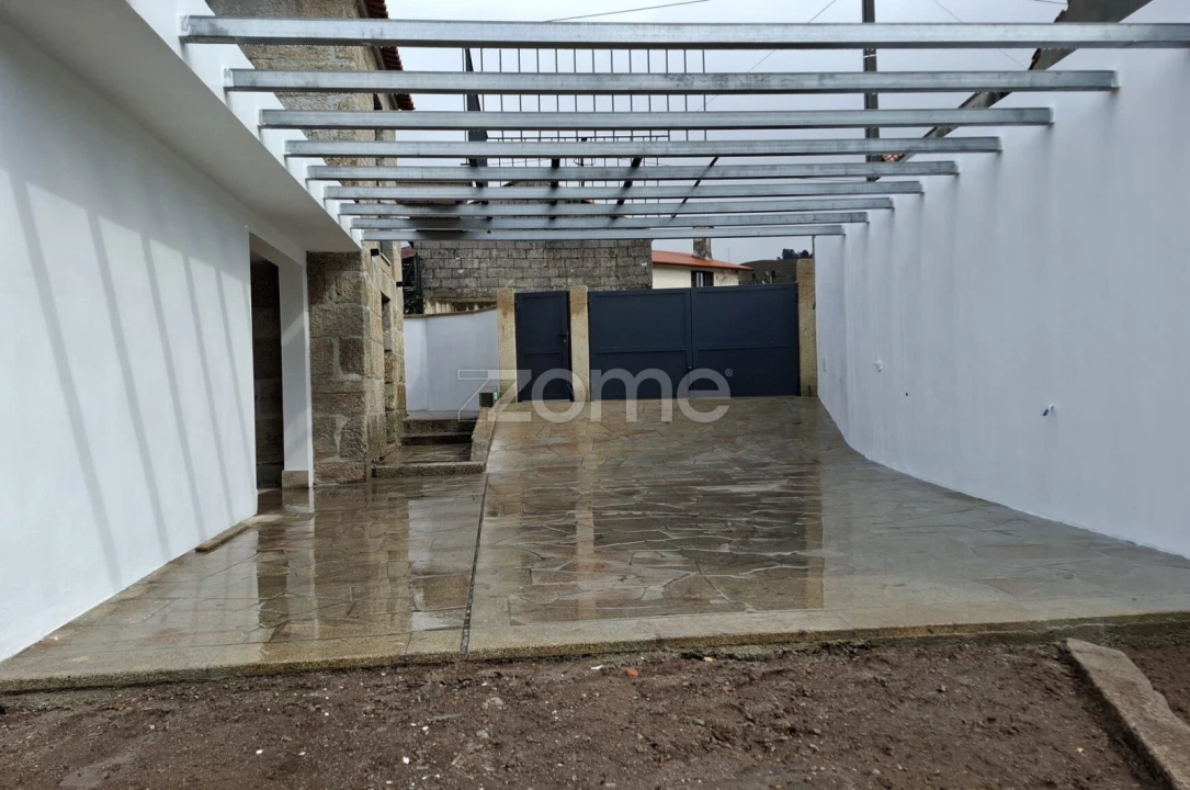 Moradia T3 para Venda em Ribeira Foto 7