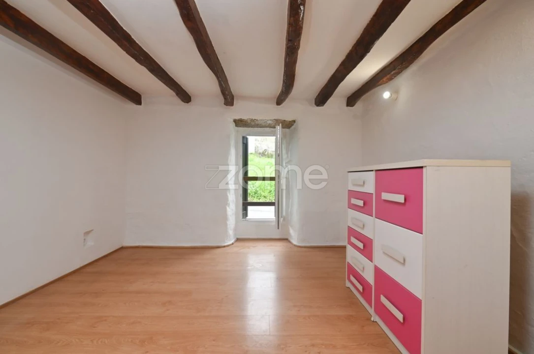 Moradia T3 para Venda em Igreja Nova e Cheleiros Foto 19