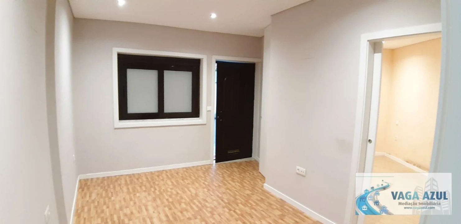 Apartamento T1 para Arrendamento em Rio Tinto Foto 7