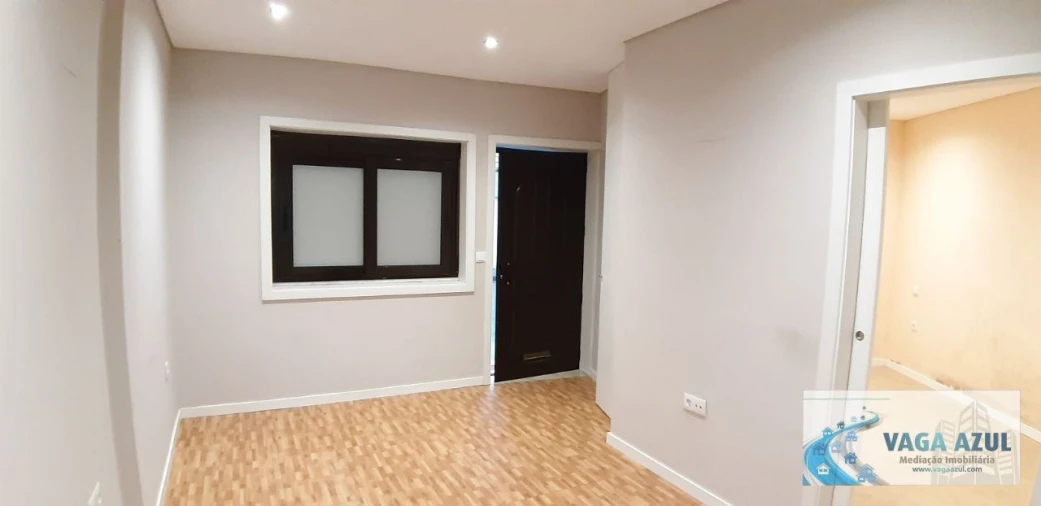 Apartamento T1 para Arrendamento em Rio Tinto Foto 9