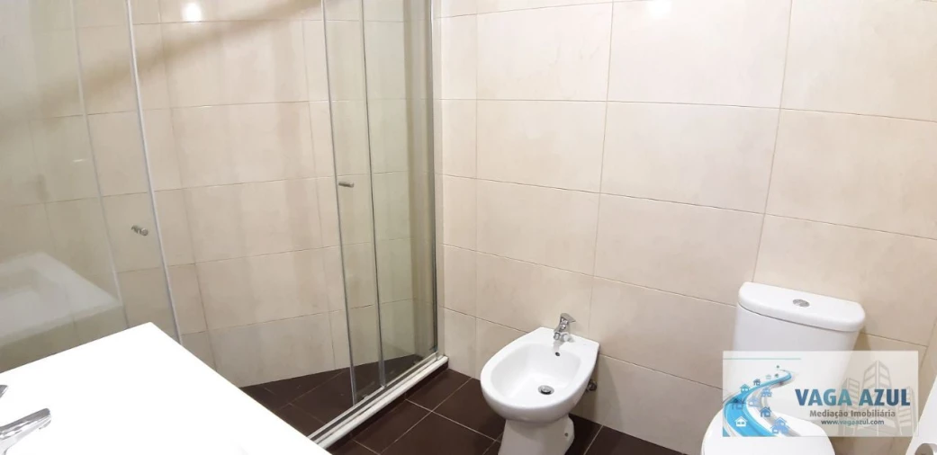 Apartamento T1 para Arrendamento em Rio Tinto Foto 10