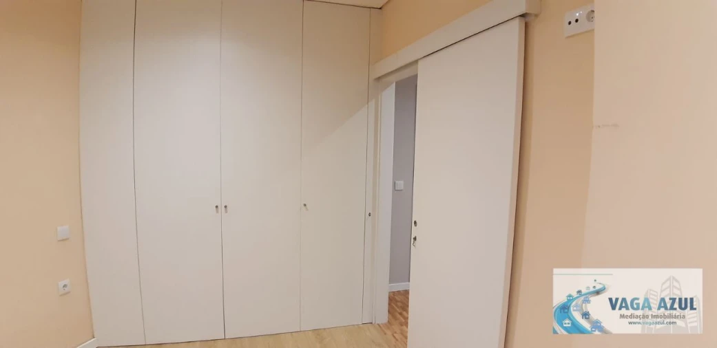 Apartamento T1 para Arrendamento em Rio Tinto Foto 14