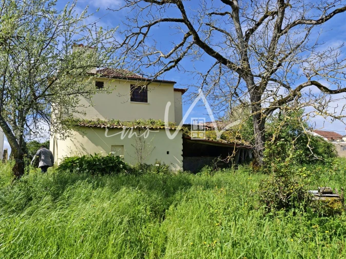 Moradia T3 para Venda em Santiago e São Simão de Litém e Albergaria dos Doze Foto 2