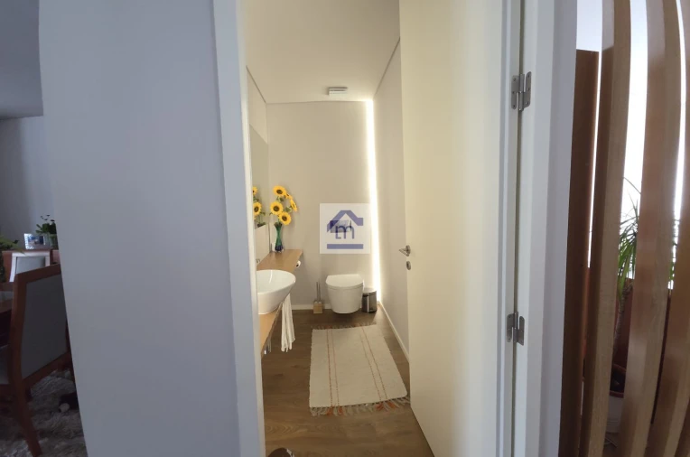 Moradia T3 para Venda em Vila Chã Foto 25