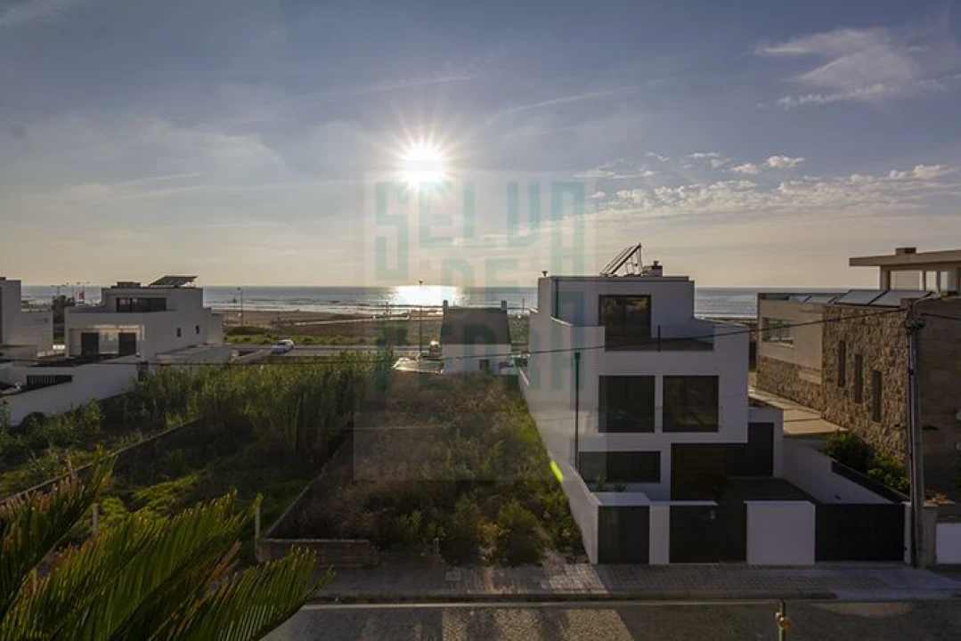 Moradia T3 para Venda em Perafita, Lavra e Santa Cruz do Bispo Foto 52