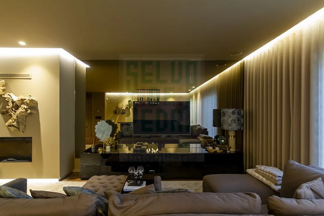 Moradia T3 para Venda em Perafita, Lavra e Santa Cruz do Bispo Foto 3