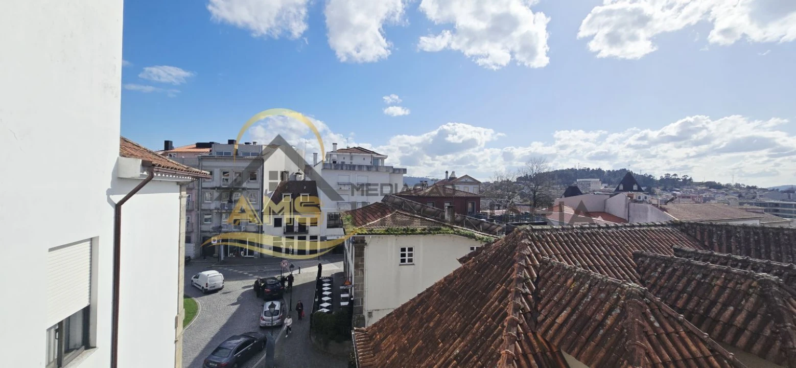 Apartamento T3 para Venda em Fafe Foto 39