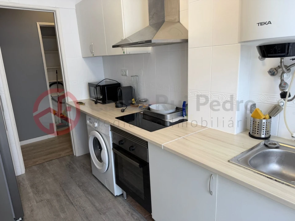 Apartamento T3 para Venda em Laranjeiro e Feijó Foto 3