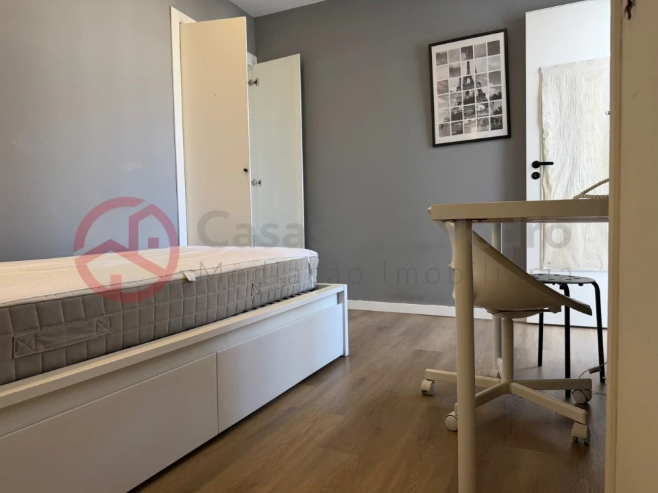 Apartamento T3 para Venda em Laranjeiro e Feijó Foto 15