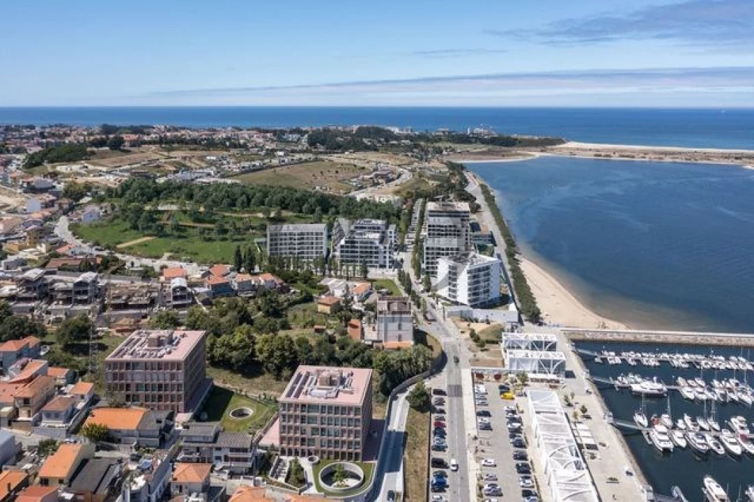 Apartamento T3 para Venda em Canidelo Foto 2