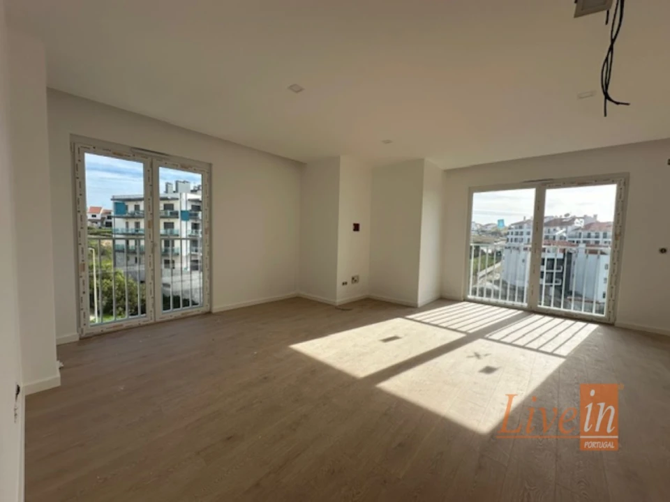Apartamento T2 para Venda em Ericeira Foto 3