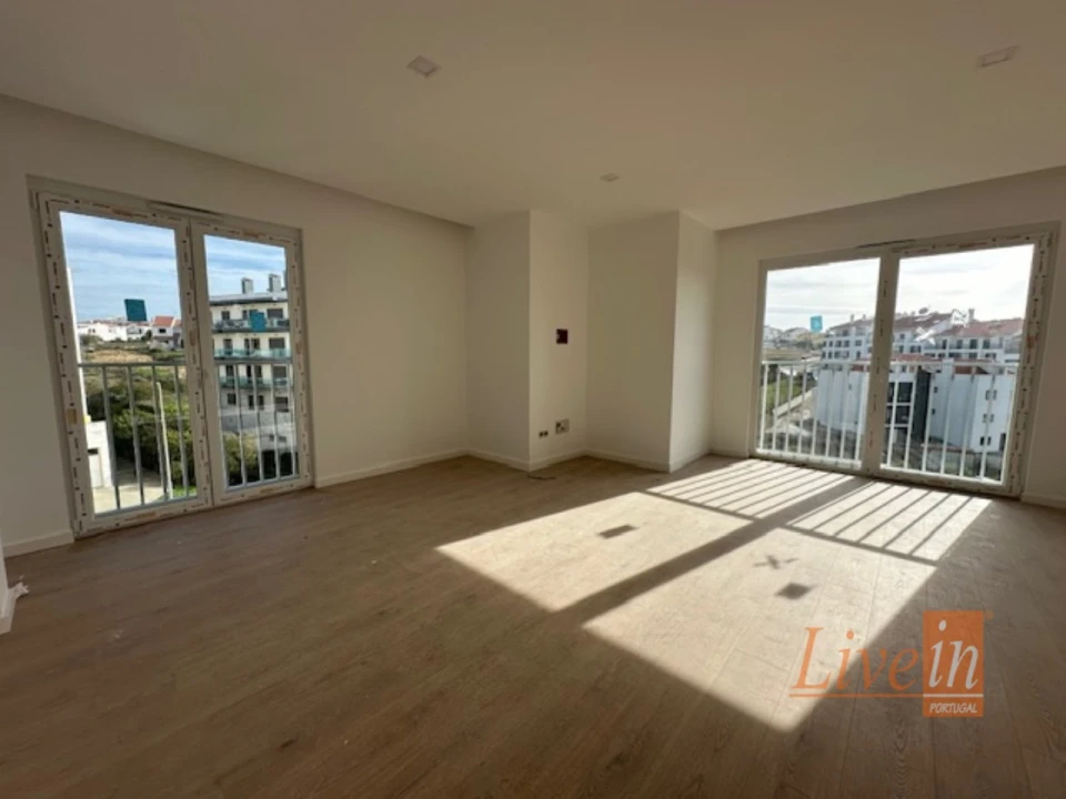 Apartamento T2 para Venda em Ericeira Foto 4