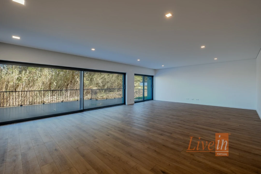 Apartamento T3 para Venda em Ericeira Foto 8