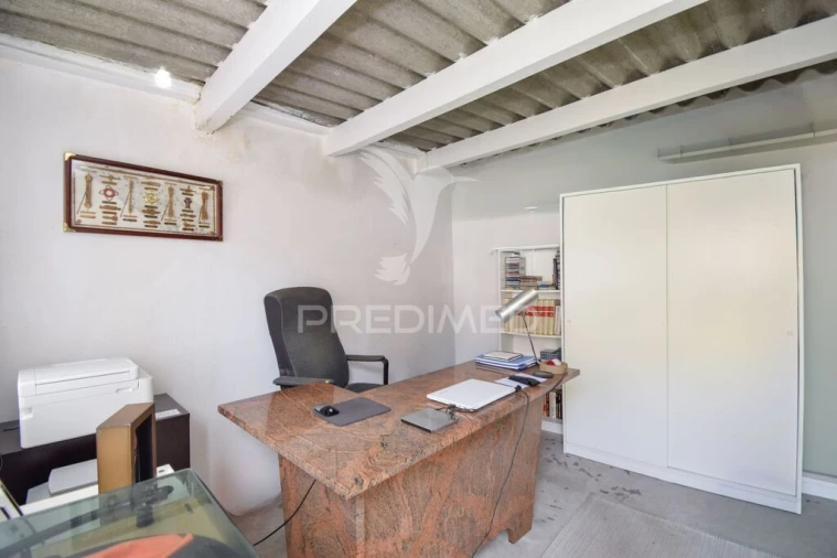 Apartamento T3 para Venda em Carcavelos e Parede Foto 8