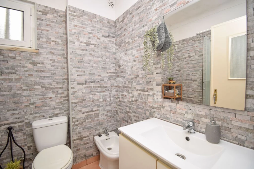 Apartamento T3 para Venda em Carcavelos e Parede Foto 16