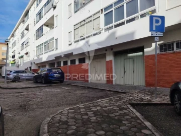 Garagem para Venda em Baixa da Banheira e Vale da Amoreira