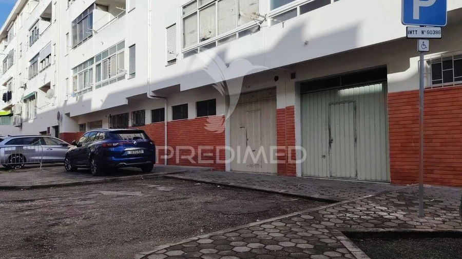 Garagem para Venda em Baixa da Banheira e Vale da Amoreira
