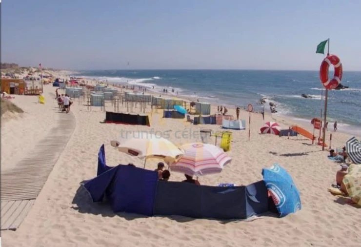 Apartamento T3 para Venda em Mindelo Foto 12