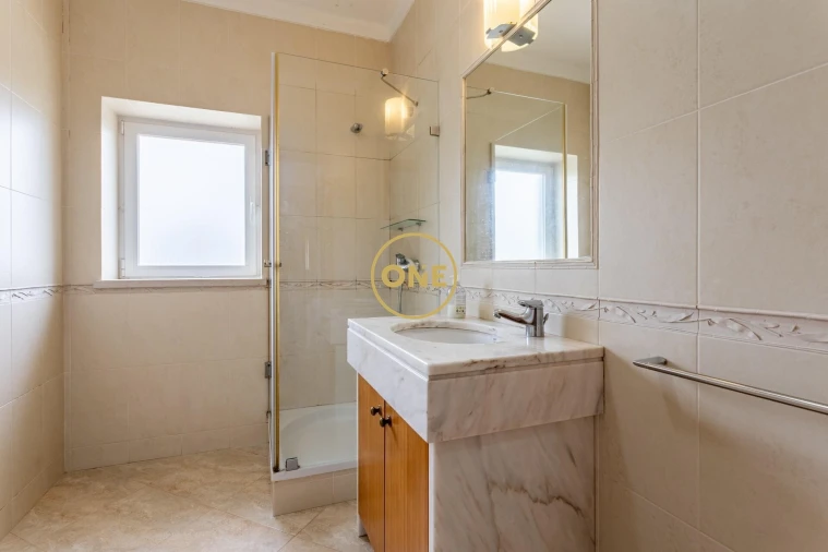 Quinta T4 para Venda em Sesimbra (Castelo) Foto 34