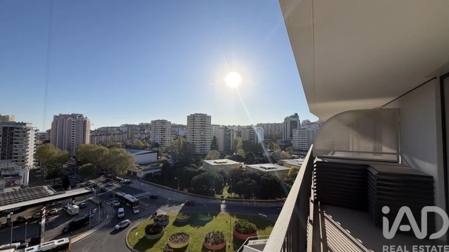 Apartamento T2 para Venda em Algés, Linda-A-Velha e Cruz Quebrada-Dafundo Foto 15