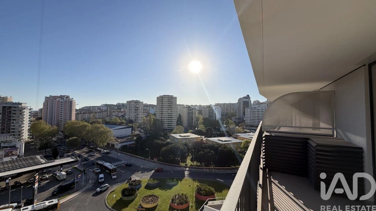 Apartamento T2 para Venda em Algés, Linda-A-Velha e Cruz Quebrada-Dafundo Foto 15