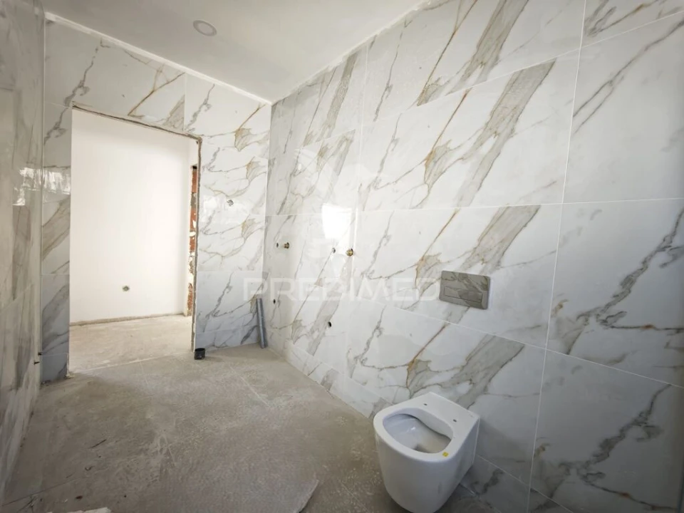 Moradia T4 para Venda em Salvaterra de Magos e Foros de Salvaterra Foto 14