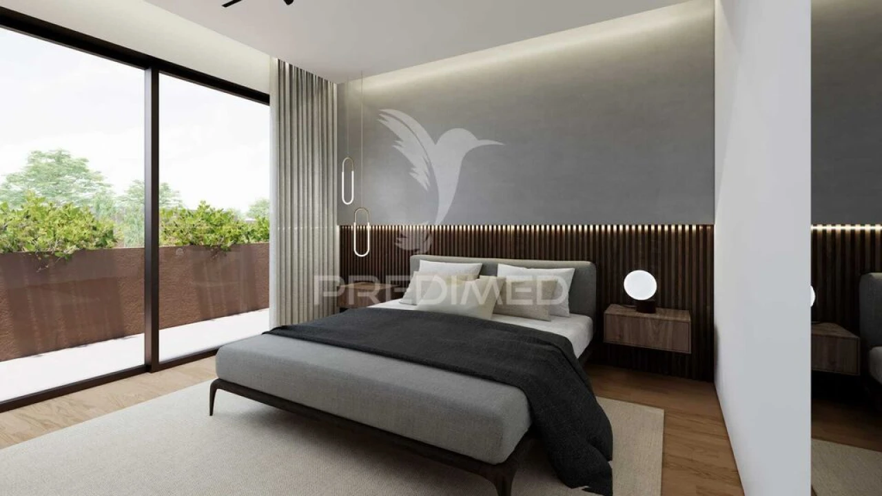 Moradia T4 para Venda em Lago Foto 17