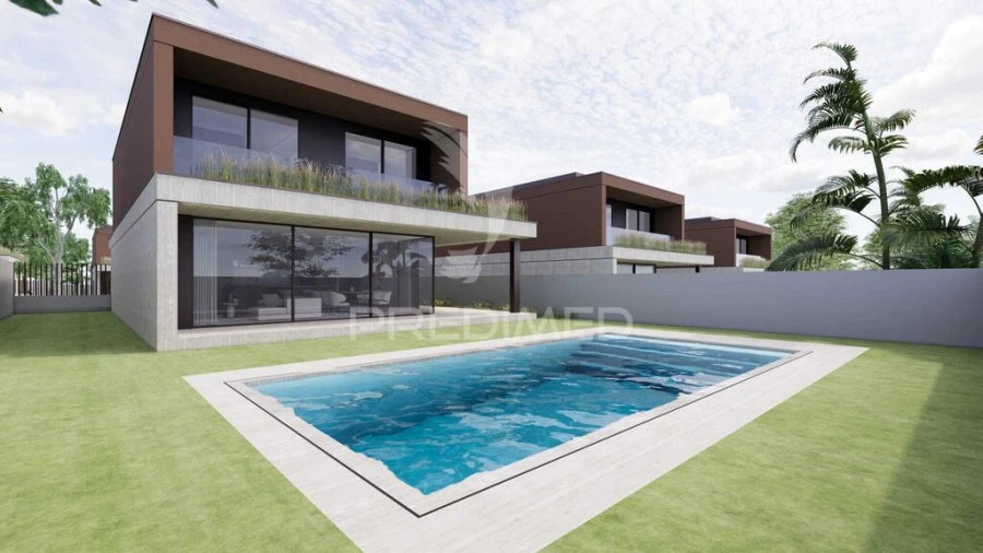 Moradia T4 para Venda em Lago Foto 3