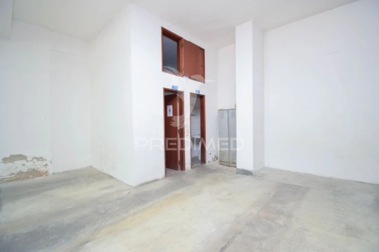 Loja para Venda em Queluz e Belas Foto 8