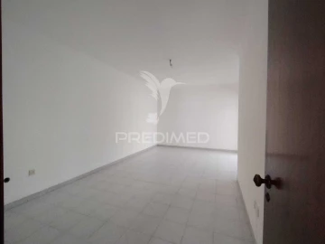 Apartamento T2 para Venda em Baixa da Banheira e Vale da Amoreira