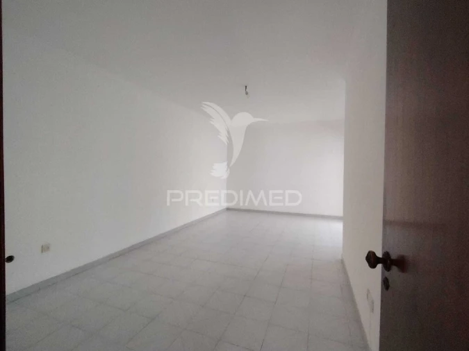 Apartamento T2 para Venda em Baixa da Banheira e Vale da Amoreira Foto 3