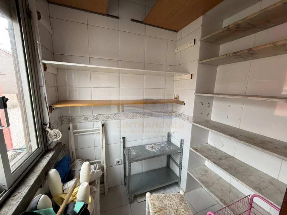 Apartamento T2 para Venda em Falagueira-Venda Nova Foto 7