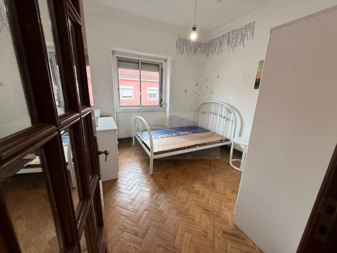 Apartamento T2 para Venda em Falagueira-Venda Nova Foto 2