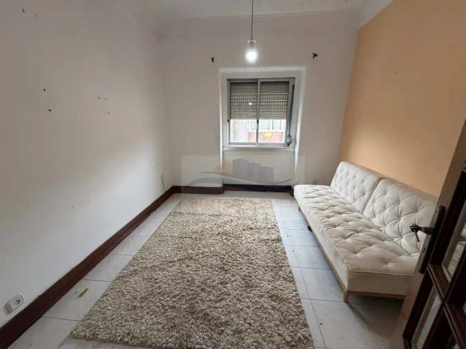 Apartamento T2 para Venda em Falagueira-Venda Nova Foto 4