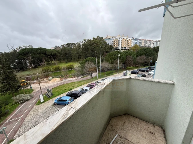 Apartamento T2 para Venda em Falagueira-Venda Nova Foto 9