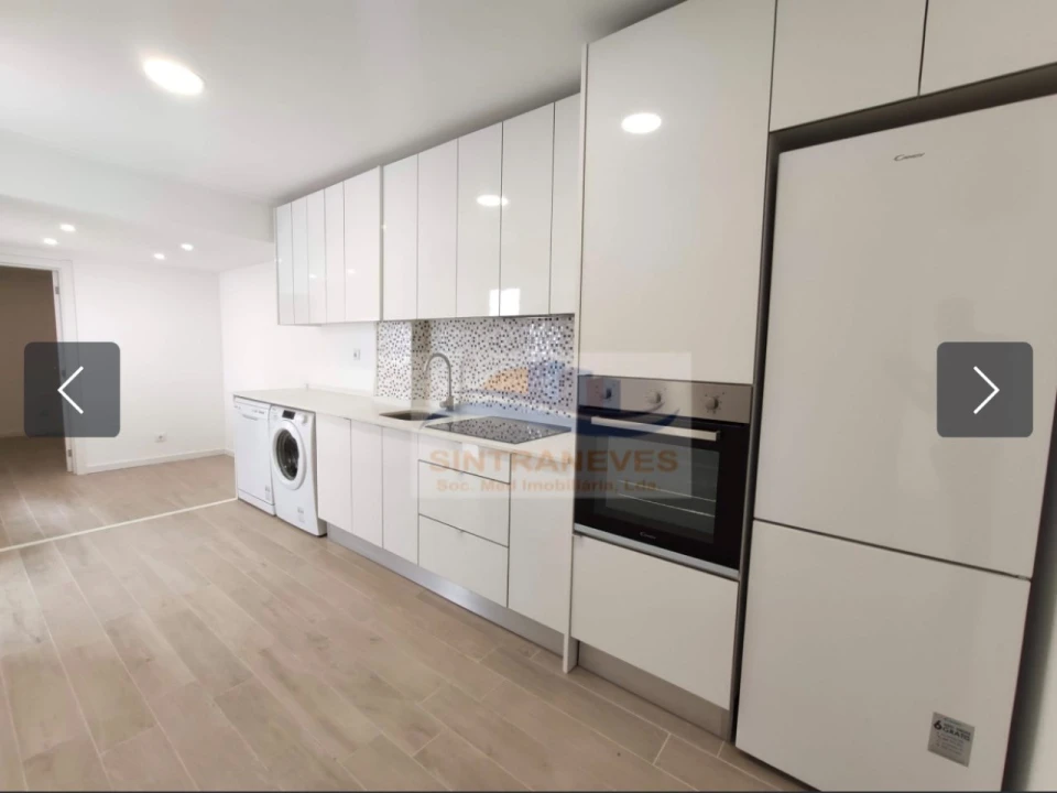 Apartamento T2 para Venda em Águas Livres Foto 4