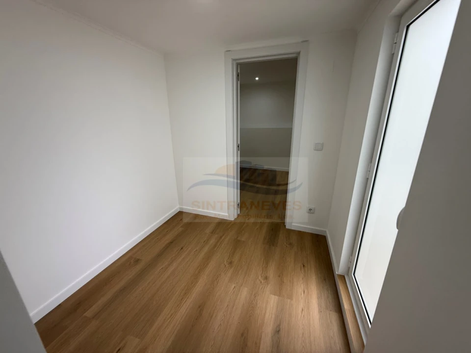 Apartamento T2 para Venda em Águas Livres Foto 10