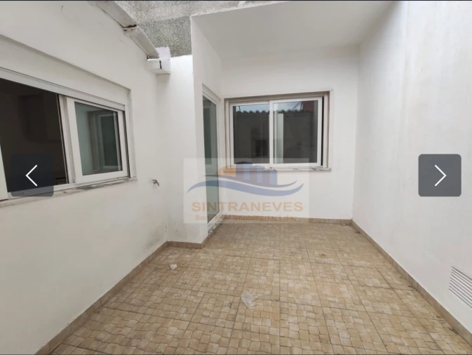 Apartamento T2 para Venda em Águas Livres Foto 1