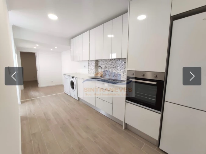 Apartamento T2 para Venda em Águas Livres Foto 9