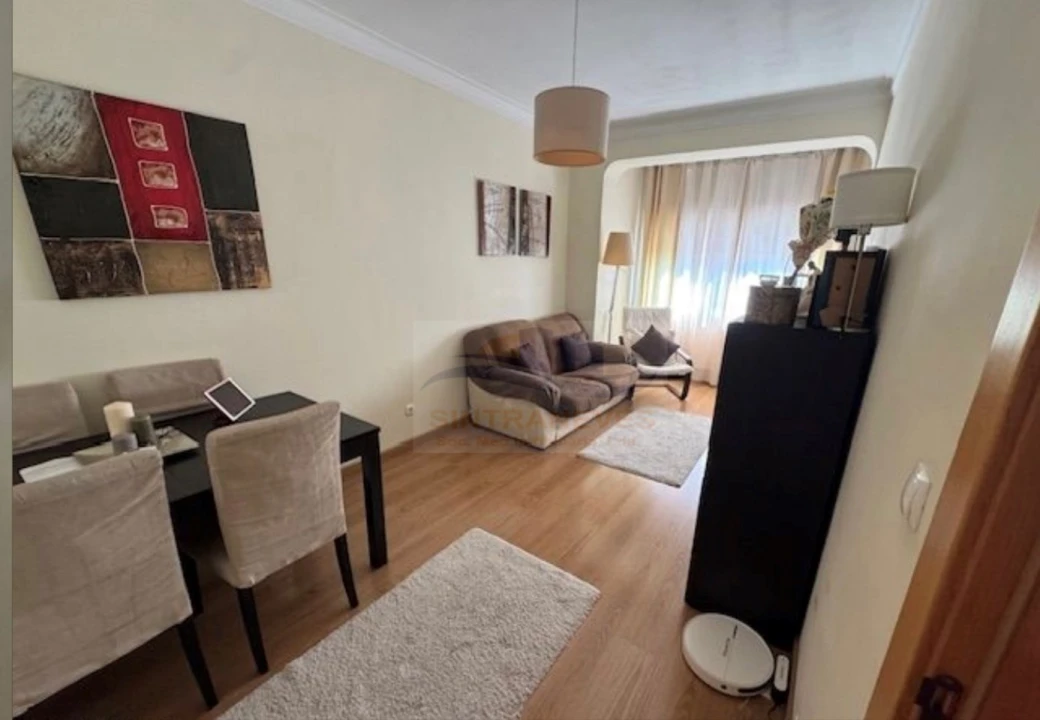 Apartamento T2 para Venda em Venteira Foto 10
