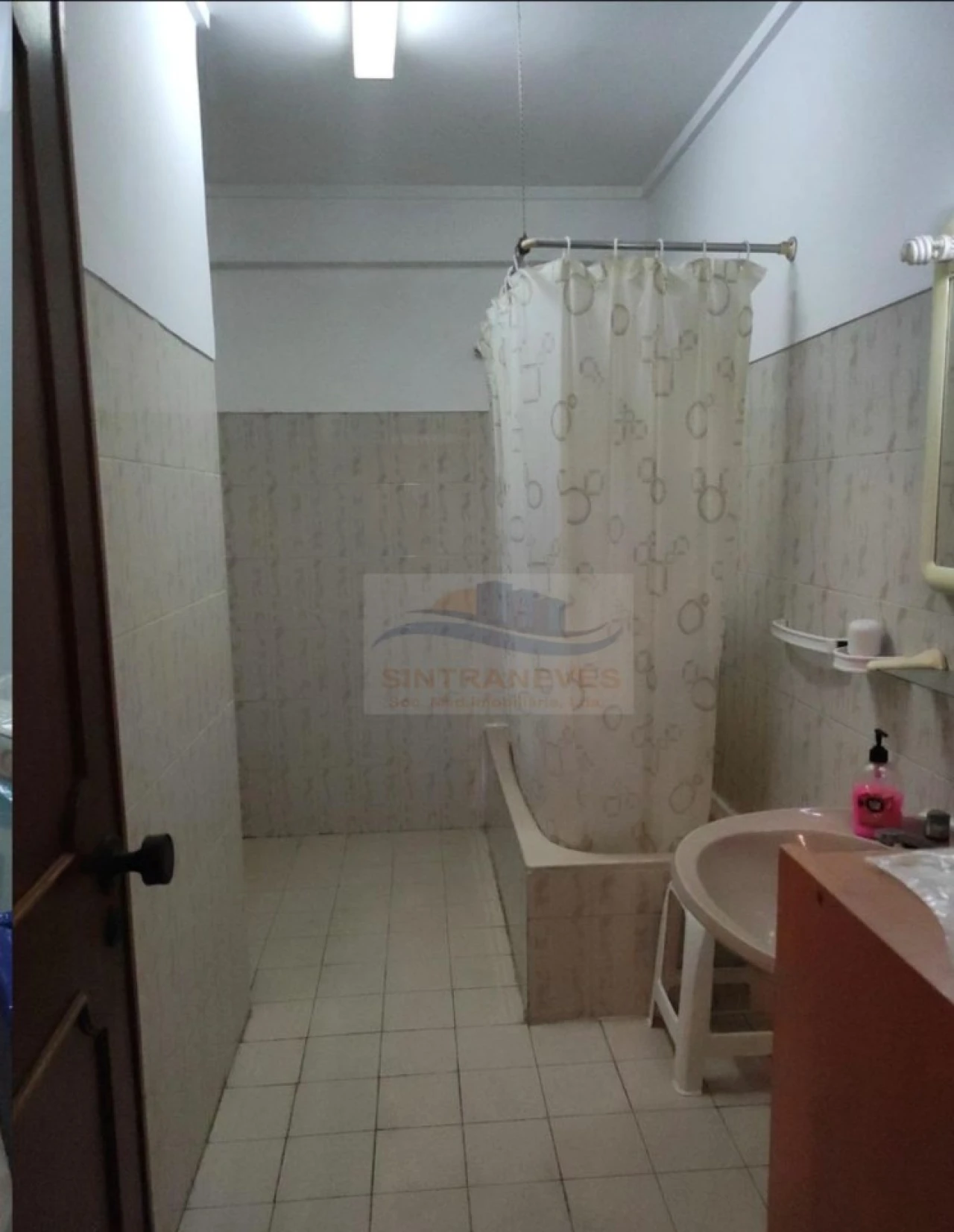 Apartamento T3 para Venda em Águas Livres Foto 8