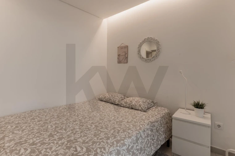 Apartamento T1 para Venda em Estrela Foto 11