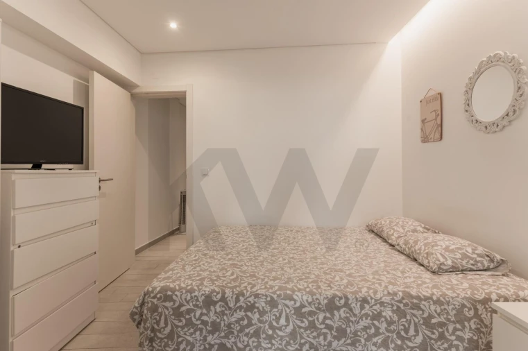 Apartamento T1 para Venda em Estrela Foto 12