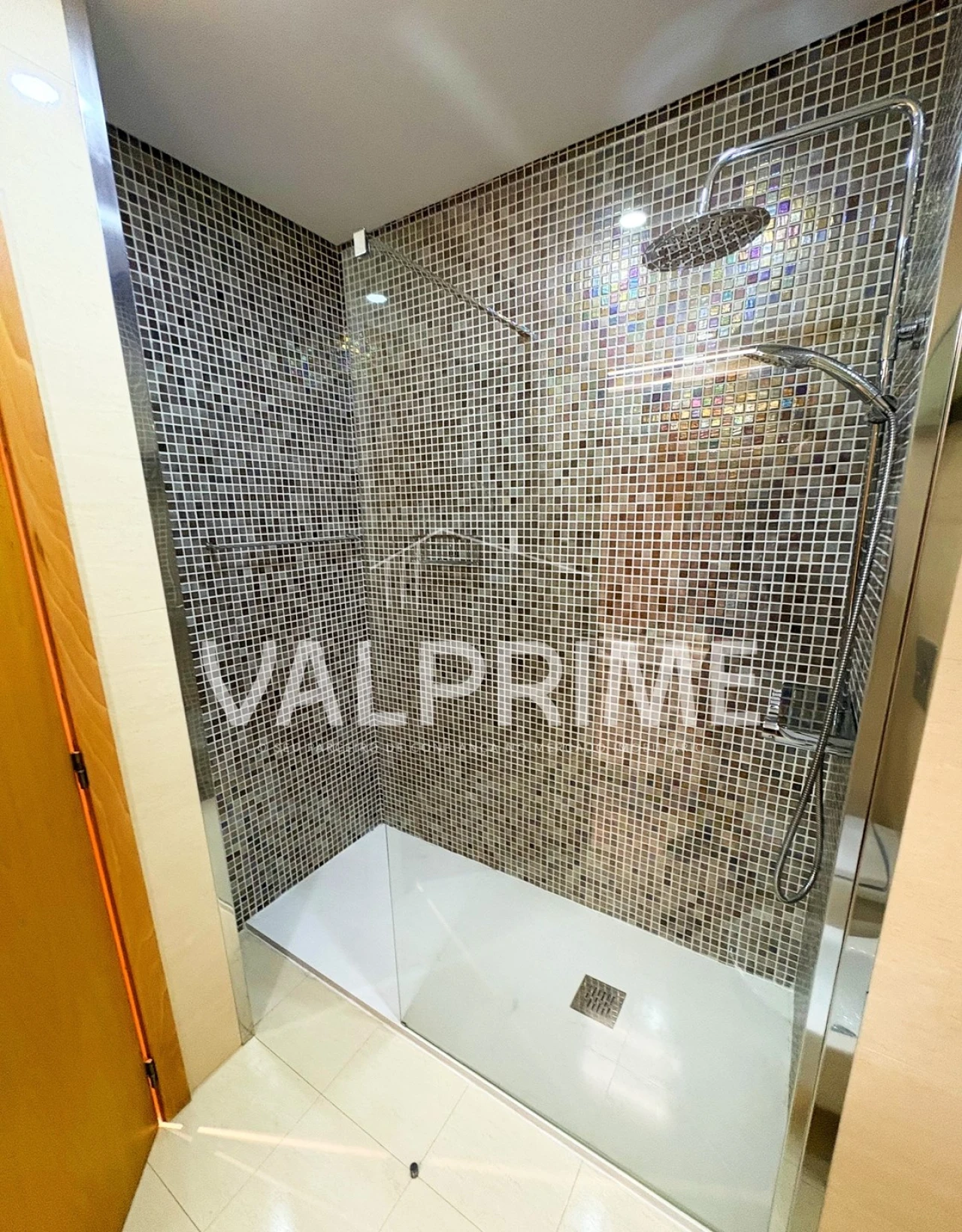 Apartamento T2 para Venda em Valongo Foto 22
