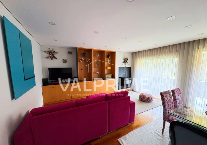 Apartamento T2 para Venda em Valongo Foto 12