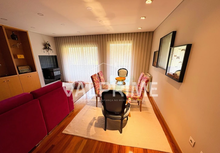 Apartamento T2 para Venda em Valongo Foto 18